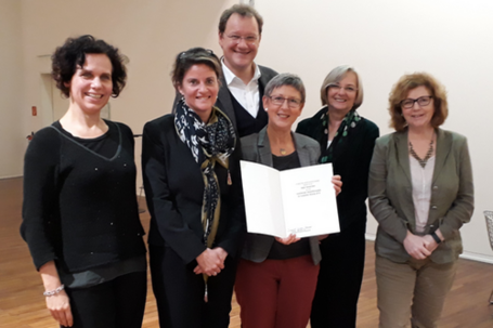 Entgegennahme des Preises